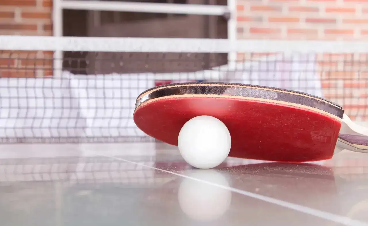 Wszystko co musisz wiedzieć o wadze piłeczki do tenisa stołowego: ITTF