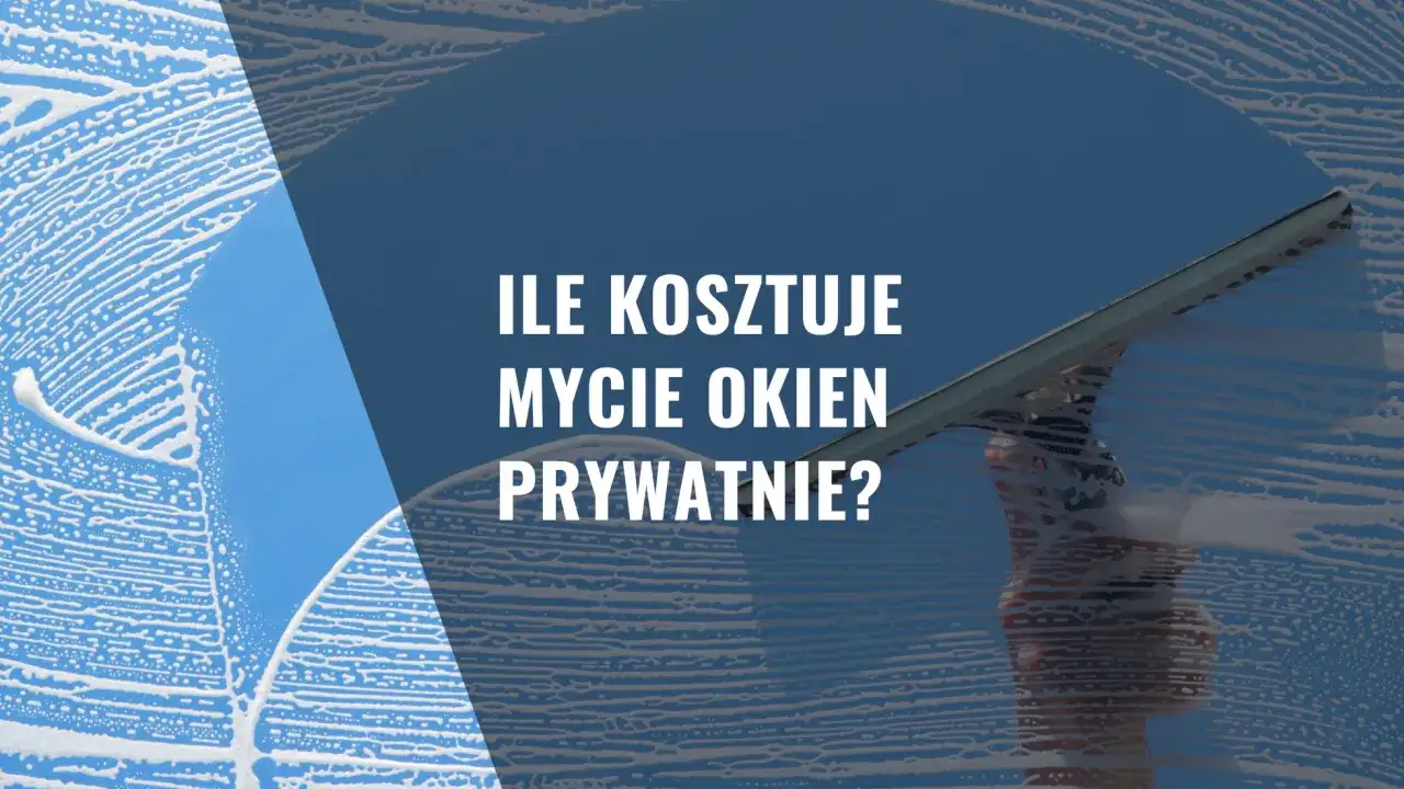 Mycie okien z użyciem ściągaczki i piany na tle błękitnego nieba.