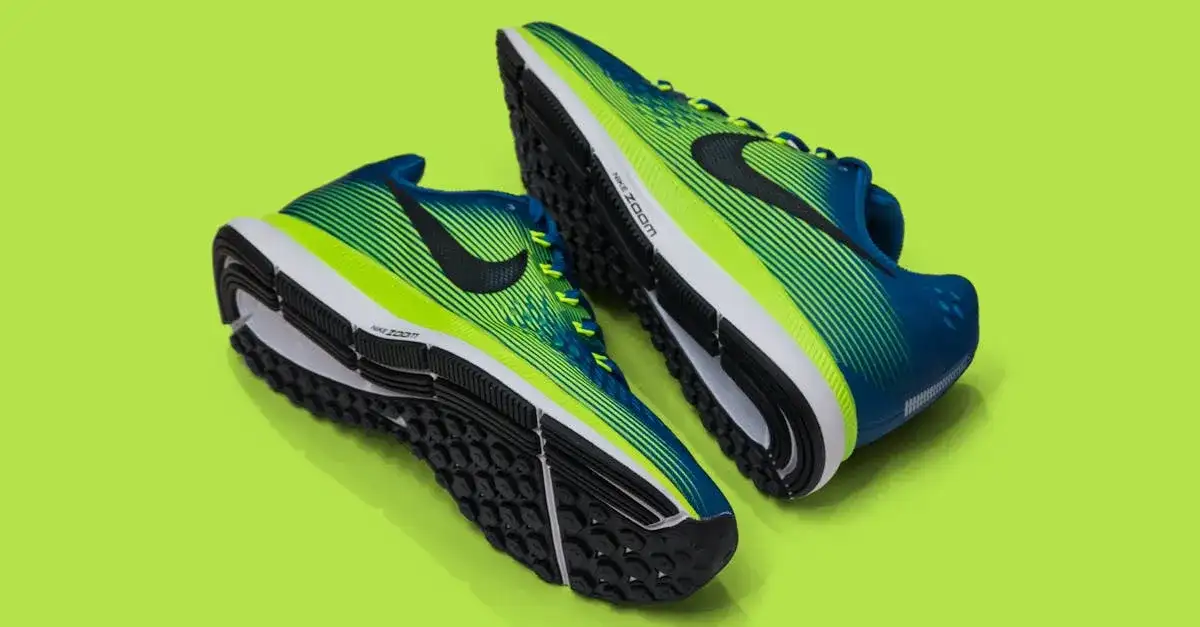 Nike: Kolekcje młodzieżowe i modne buty do kostki - Co wybrać?