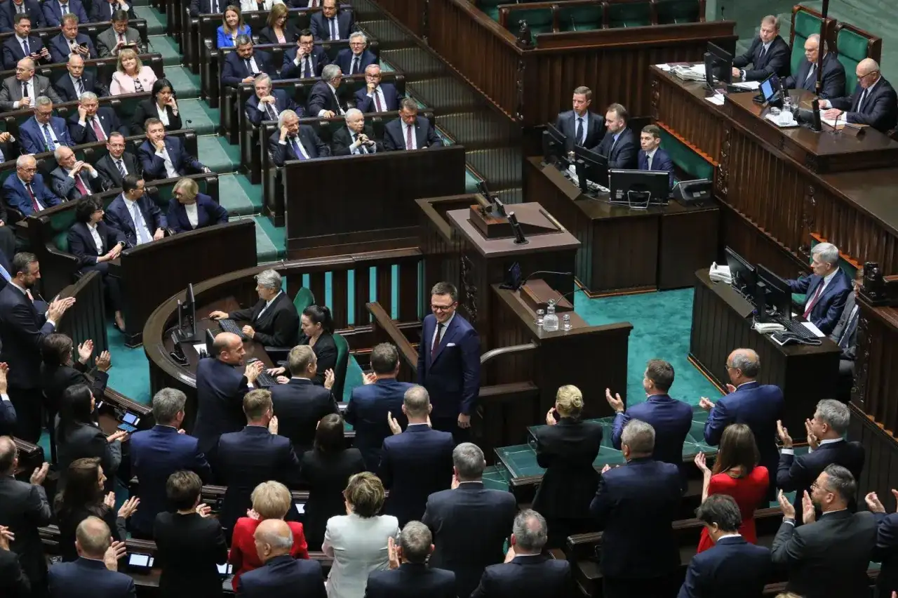 Kto jest wicemarszałkiem sejmu? Poznaj aktualnych przedstawicieli