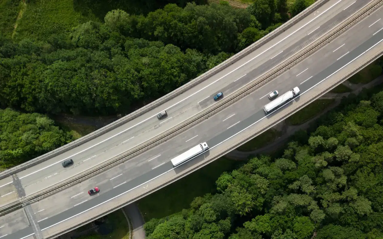 Jak efektywnie realizować zlecenia transportowe?