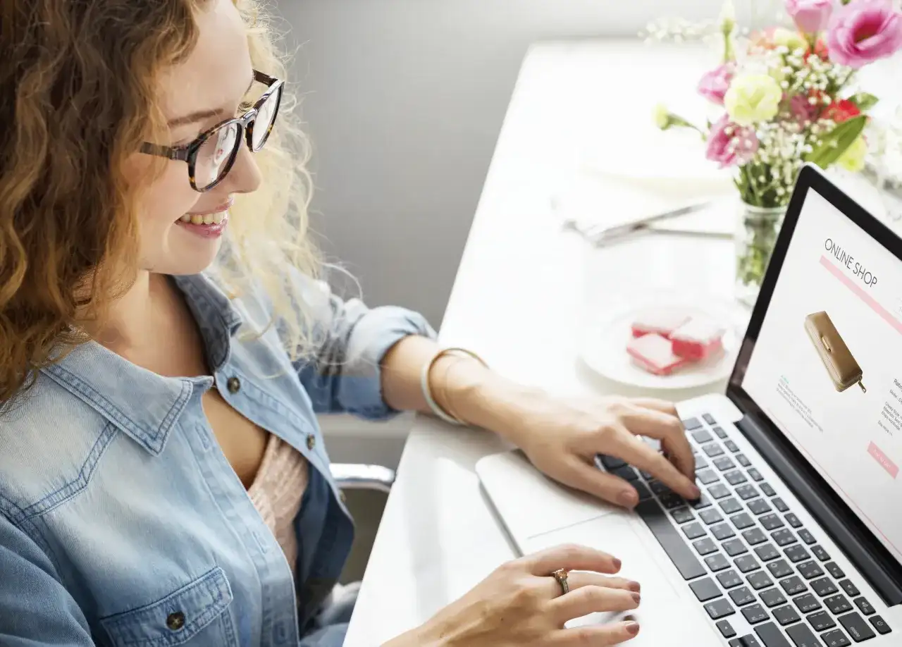Jak buduje się tożsamość marki online na bardzo zatłoczonych rynkach