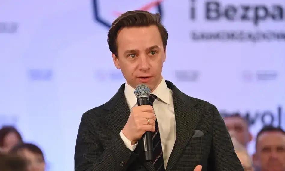 Kto finansuje Bosaka? Prawda o jego wsparciu finansowym