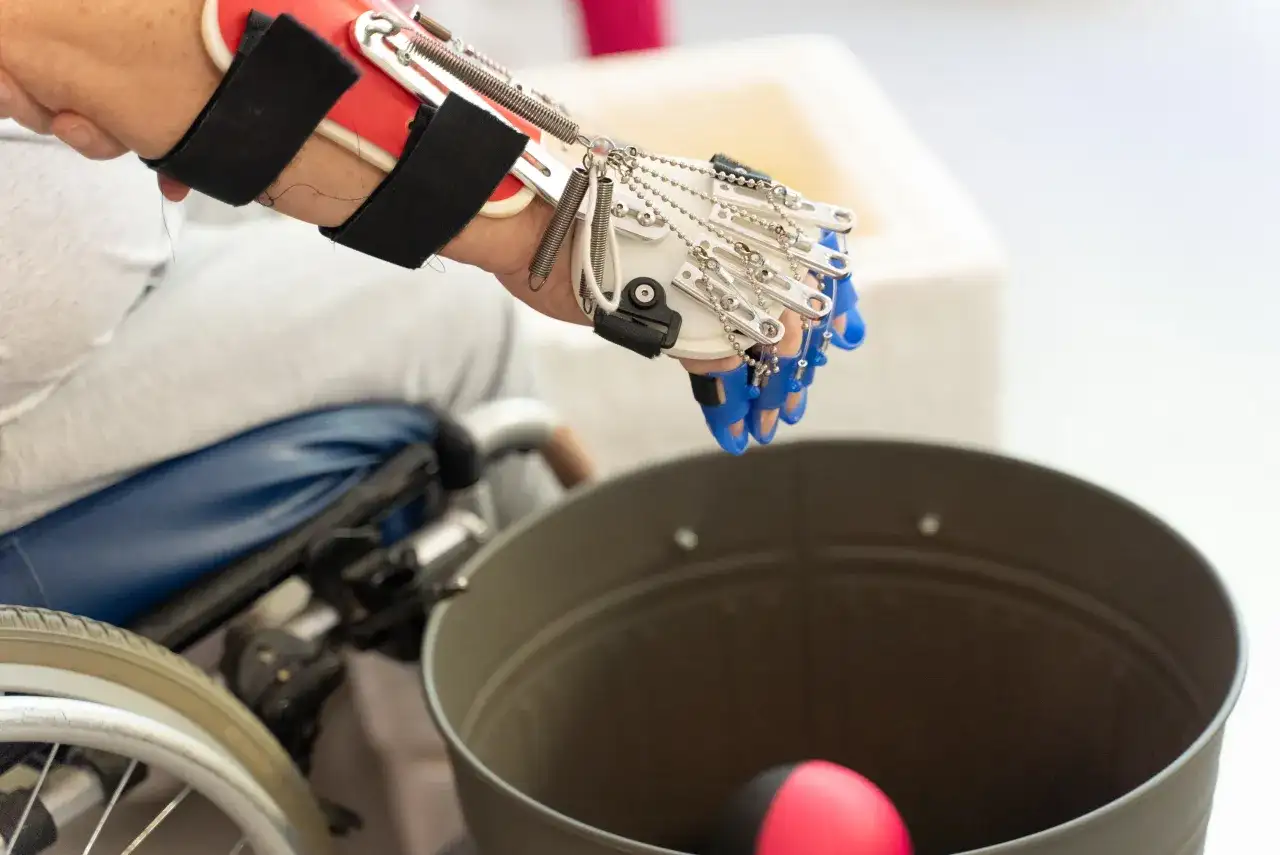 Gdzie najszybciej rehabilitacja NFZ Częstochowa? Sprawdź terminy i placówki