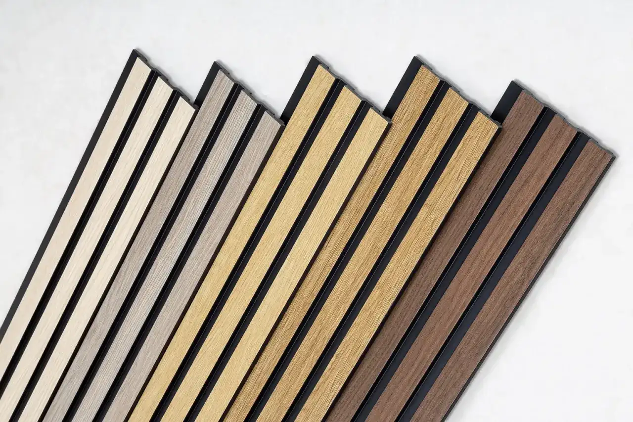 Panele na ścianę: Wybierz idealne! Rodzaje, montaż, trendy