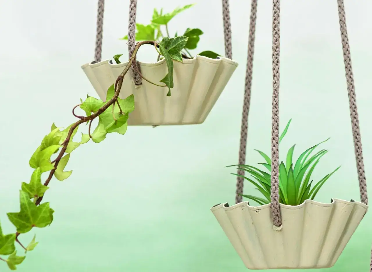 Kwietnik DIY: Pomysły na stylowe donice z drewna, metalu i recyklingu