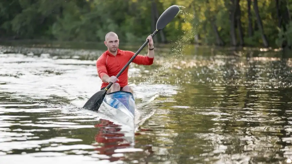 Czy można pływać kajakiem po Odrze? Przewodnik po trasach i zasadach