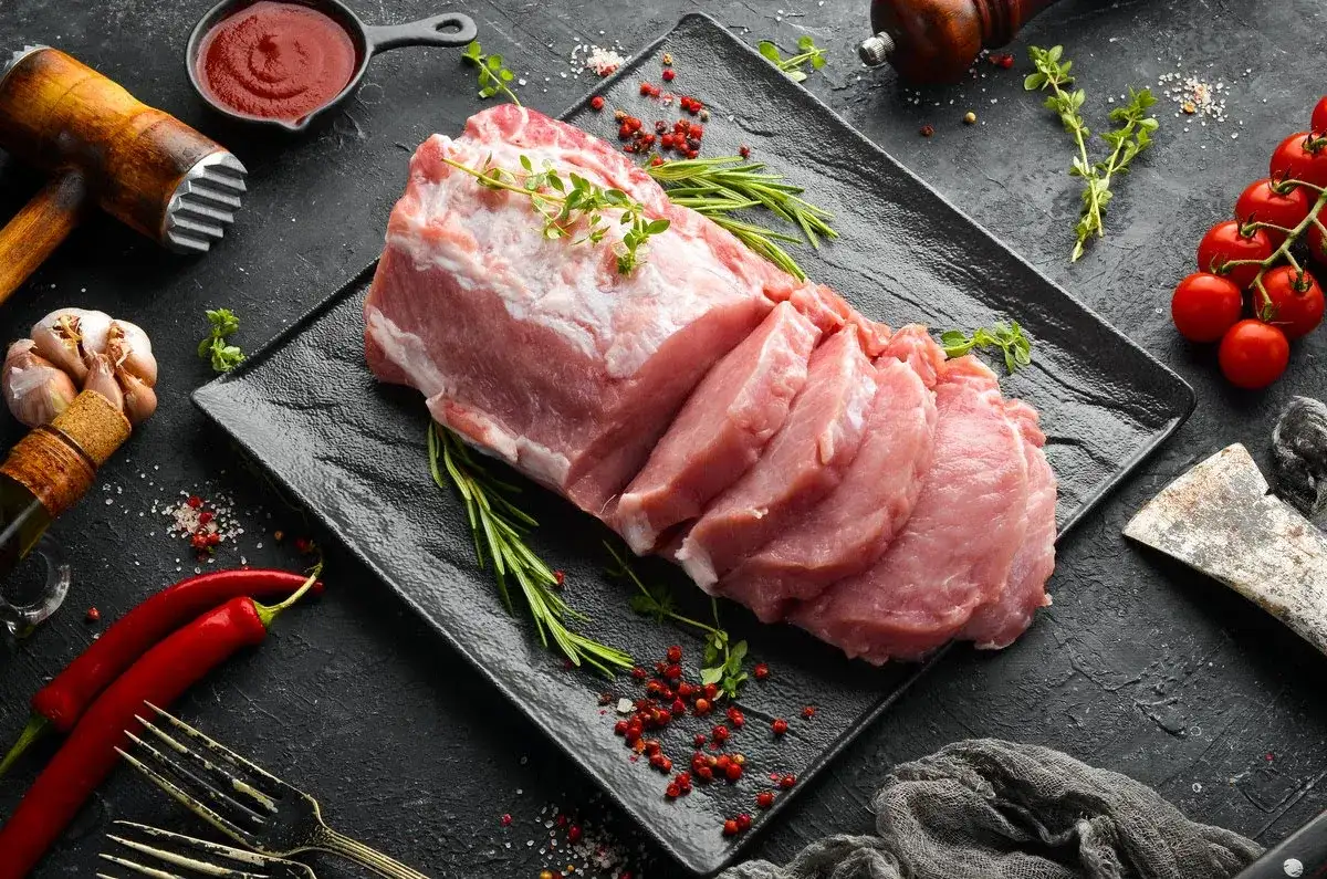 Ile białka w schabie? Poznaj wartości odżywcze i korzyści