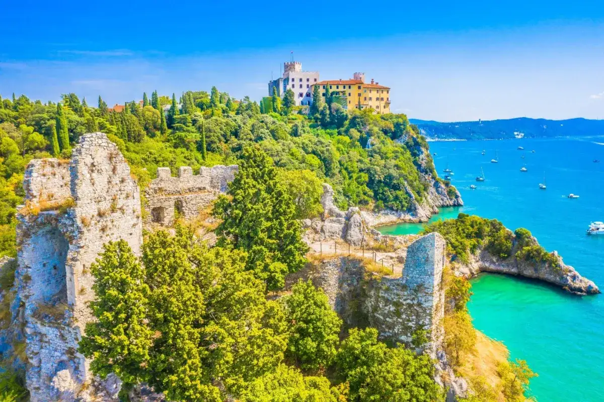 Gdzie polecisz z Lublina? Aktualne loty, wakacje i city break!