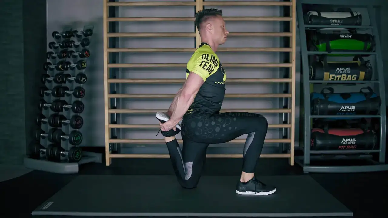 Jak rozciągać uda, aby uniknąć bólu i poprawić elastyczność