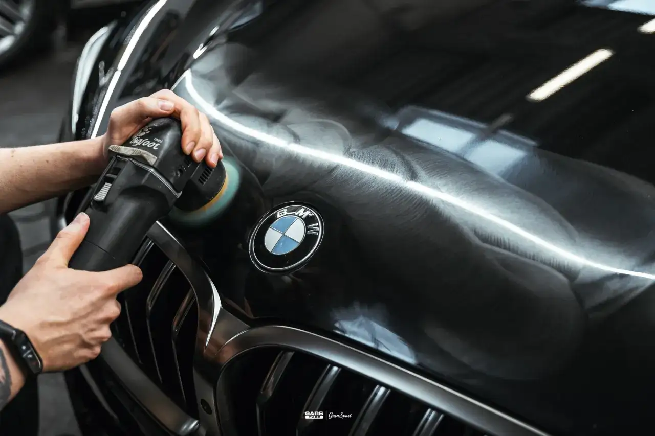 Tuning samochodów: Aktywny wydech, detailing i części premium