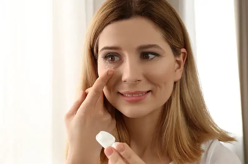 Jak długo można bezpiecznie nosić soczewki kontaktowe - zasady i limity