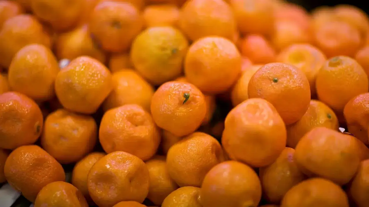 Sezon na mandarynki: kiedy je kupić, aby były najsłodsze?