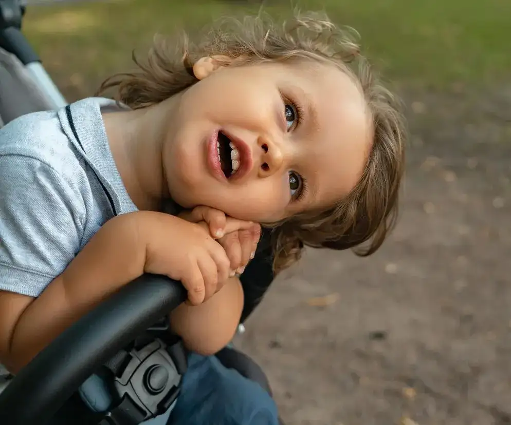Kiedy można zostawić dziecko z dziadkami? Odkryj kluczowe wskazówki