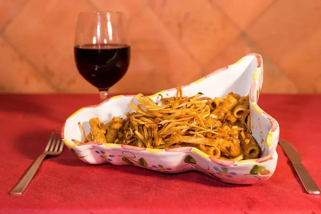 Gdzie zjeść w Katanii? Odkryj najlepsze restauracje i smaki Sycylijskie