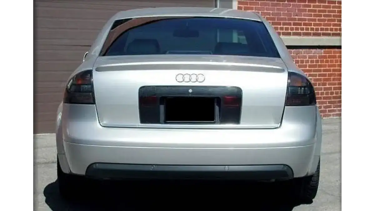 Spoiler Audi A6 C5 sedan: jak poprawić wygląd i osiągi samochodu