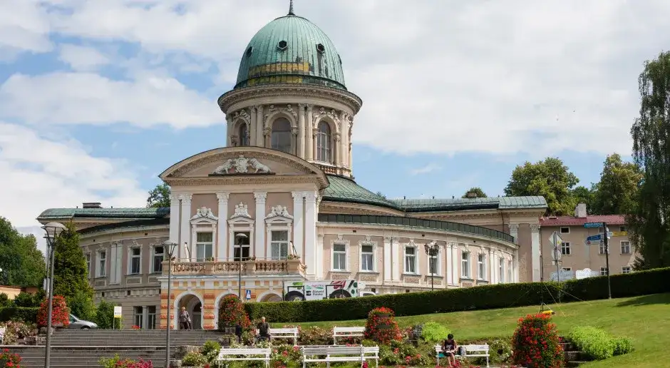 Jak sprawdzić termin sanatorium NFZ i uniknąć długiego czekania