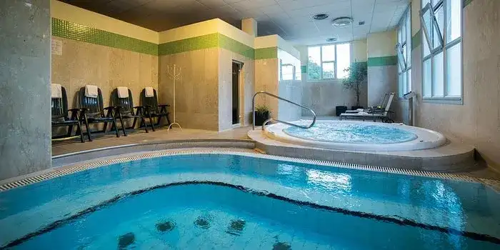 Balneario Lobios: Relájate con tratamientos únicos y naturaleza impresionante