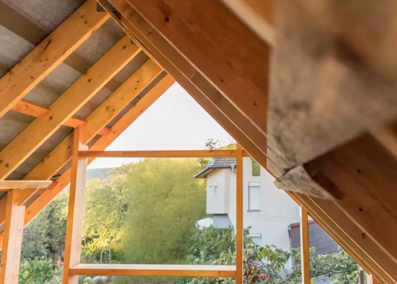 Projekt dachu dwuspadowego – jak uniknąć najczęstszych błędów?