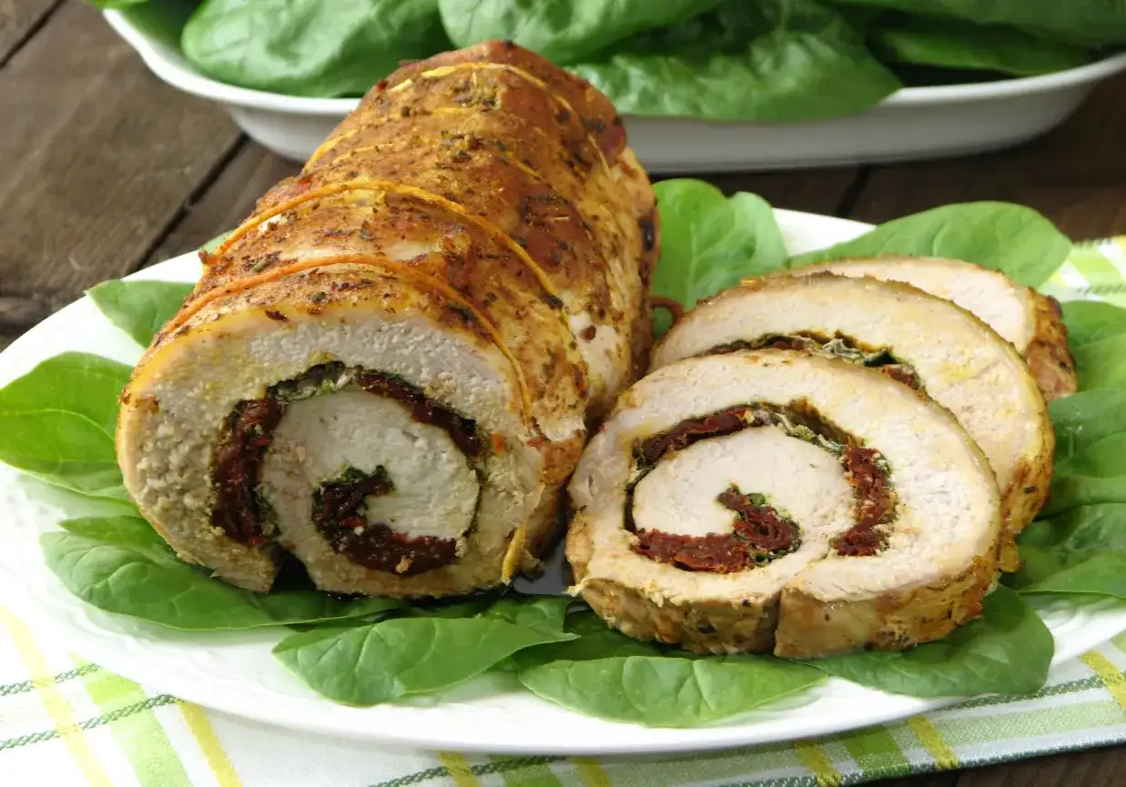 Jakie sekrety kryje rolada schabowa ze szpinakiem, by smakowała?