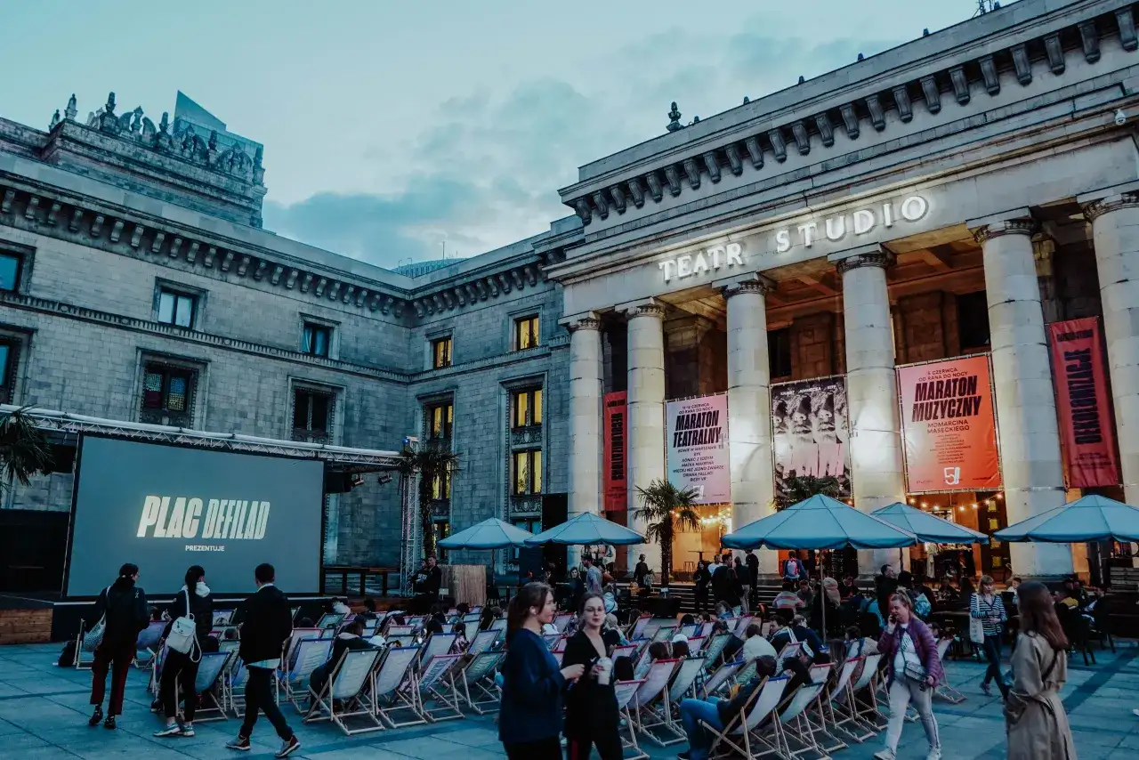 Teatr Pałac Kultury: Historia, repertuar i niezwykłe wydarzenia