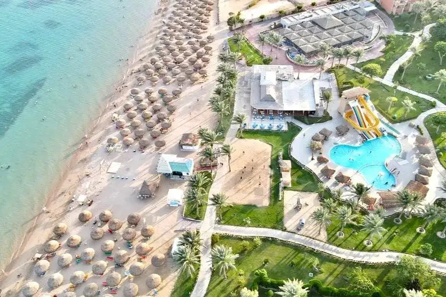 Jaki hotel w Hurghadzie? Wybierz idealny: ranking, plaże, aquaparki