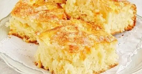 Przepis na placek maślany jak u sowy - idealne ciasto na każdą okazję