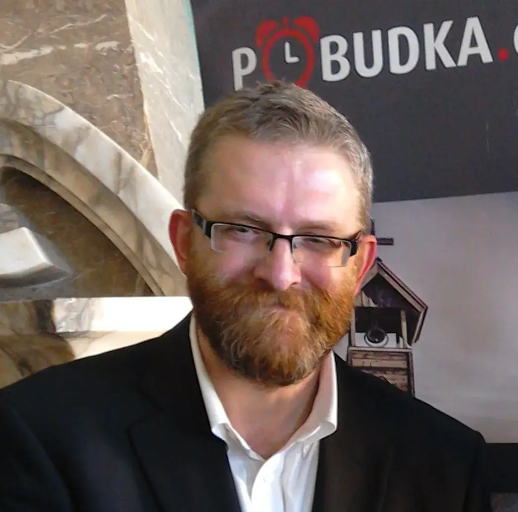 Gdzie kupić filmy Grzegorza Brauna? Sprawdź najlepsze miejsca teraz