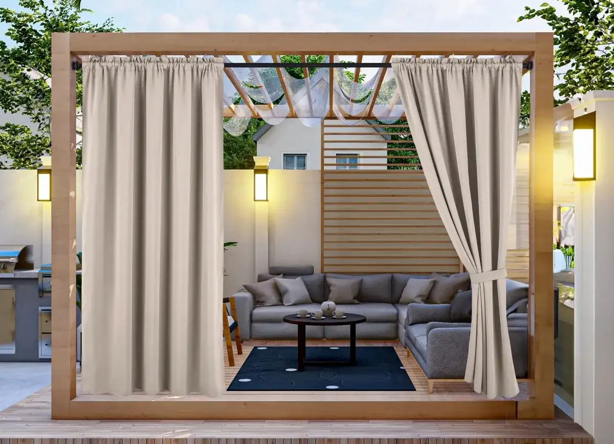 Najlepsze sposoby na zamocowanie zasłon na tarasie - praktyczny poradnik