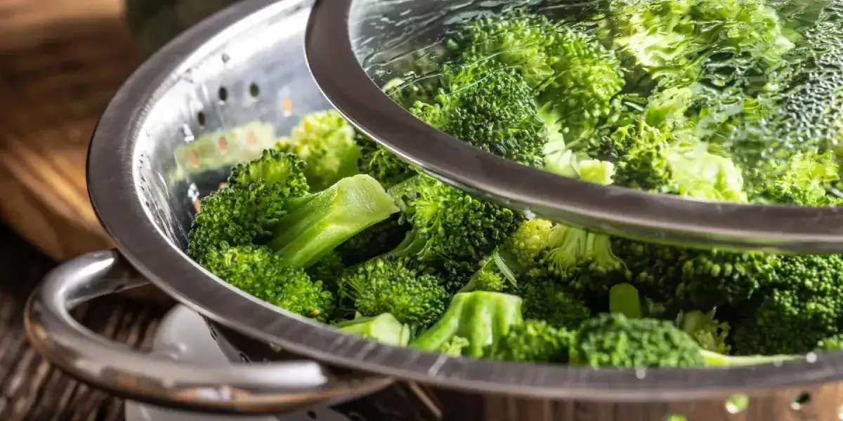 Dieta przy zapaleniu uchyłków jelita grubego - co jeść, przepisy