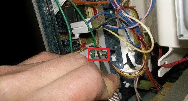 Gdzie jest bezpiecznik w zmywarce Bosch? Oto, co musisz wiedzieć