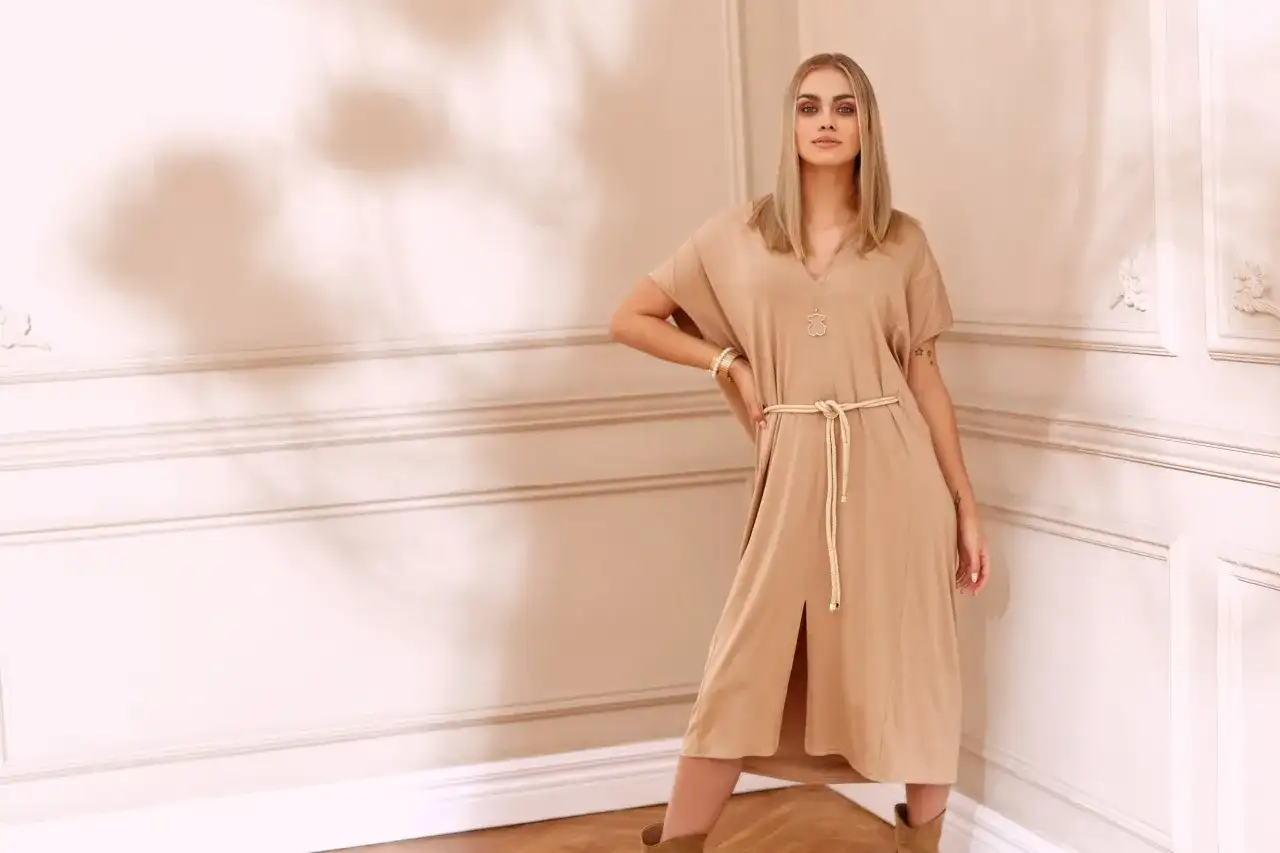 Modna długość sukienki 2026: Mini, midi, maxi którą wybrać?