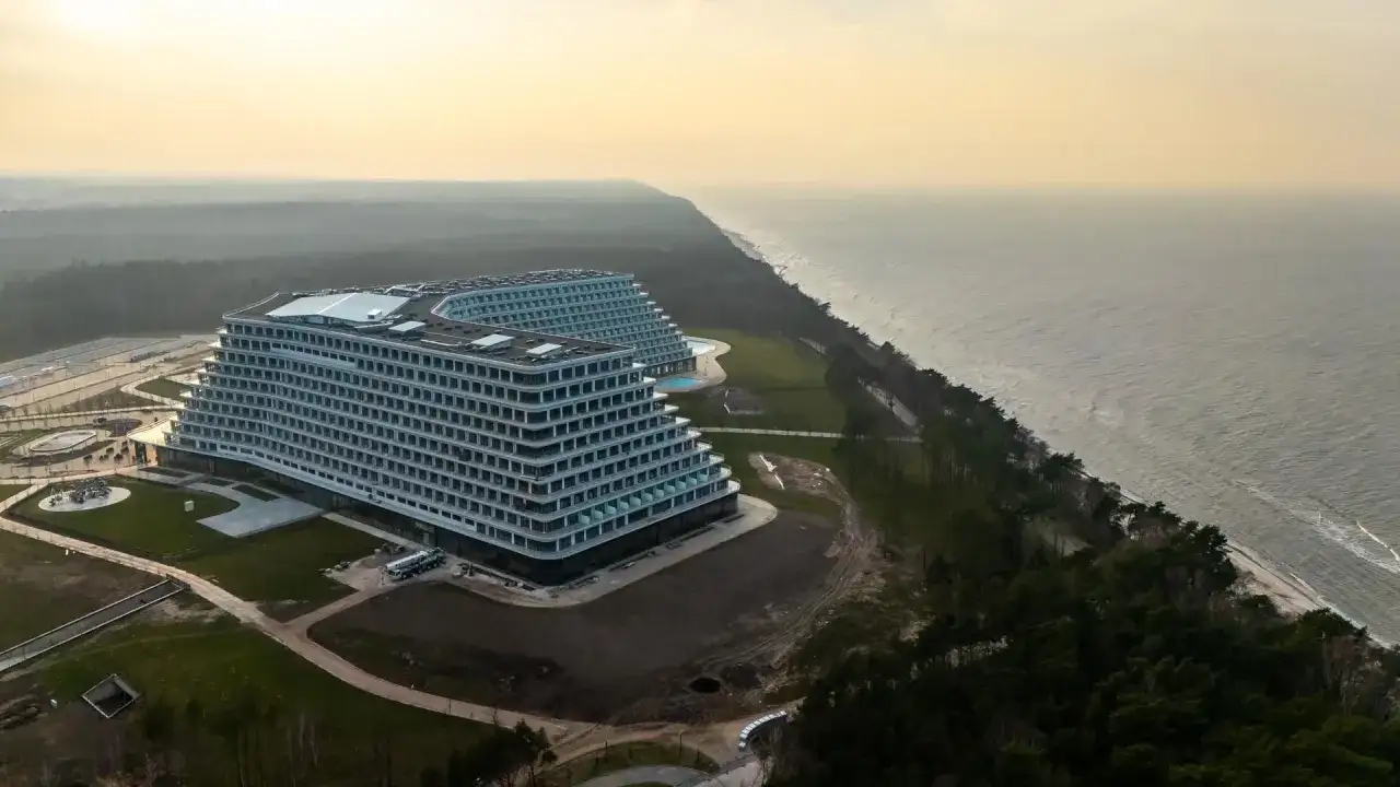 Hotel Gołębiewski w Łebie - Kiedy otwarcie? Zaskakujące zmiany!