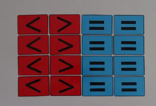 Znak przybliżenia w matematyce - jak go używać i zrozumieć?