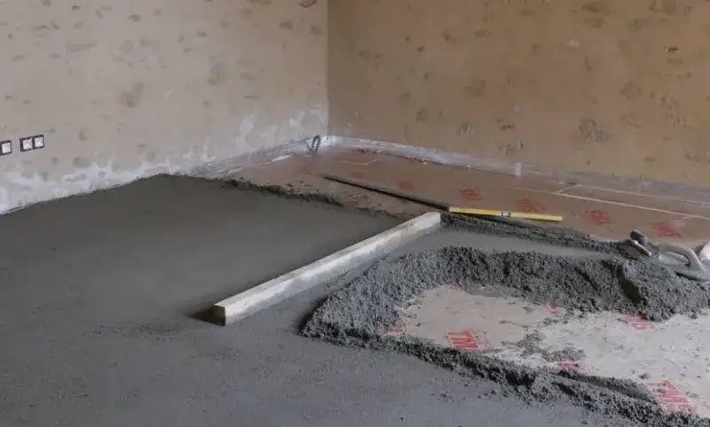 Jak zrobić wylewkę na styropianie – uniknij najczęstszych błędów