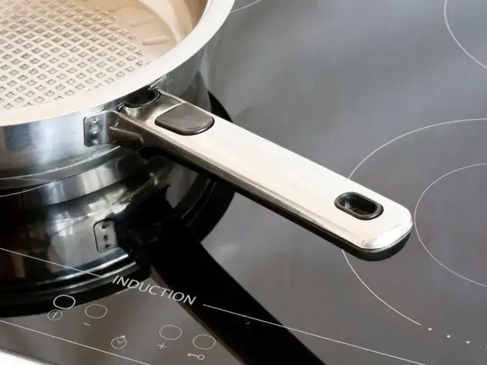 Ile prądu zużywa kuchenka elektryczna? Zaskakujące fakty i koszty