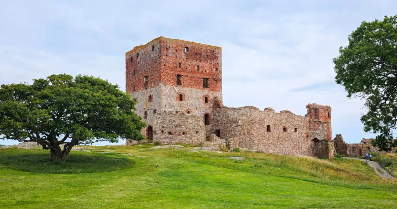 Zamki na Pomorzu: 7 średniowiecznych fortec nad Bałtykiem