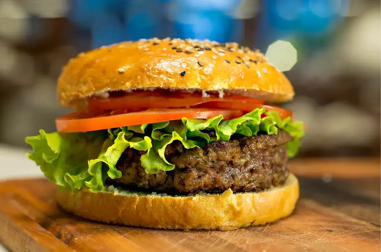 Kiedy jest dzień hamburgera? Odkryj, dlaczego warto go świętować