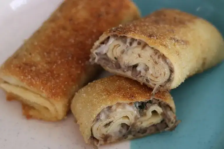 Ile kalorii ma krokiet z pieczarkami? Zaskakujące różnice w kaloriach