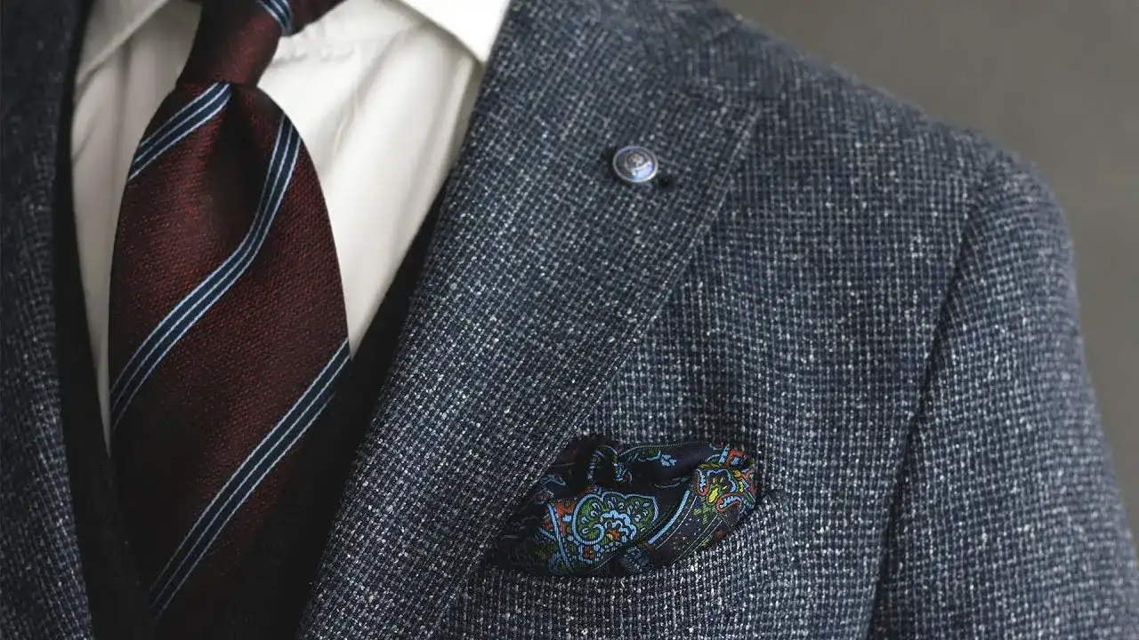 Poszetka do marynarki - Elegancja w najdrobniejszych detalach!