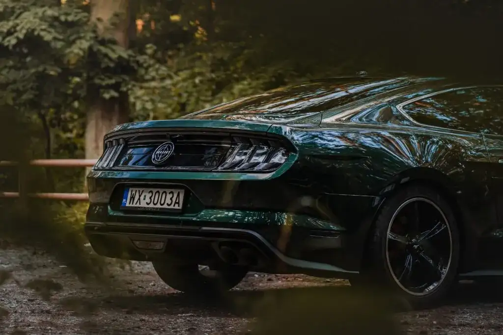 Realne koszty utrzymania Forda Mustanga: szczegółowe wyliczenia i wydatki