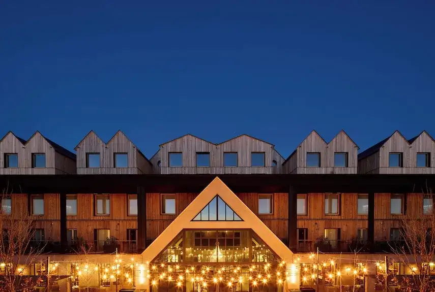 Hôtel Grand Mess Clermont-Ferrand: Votre Guide Complet 4*