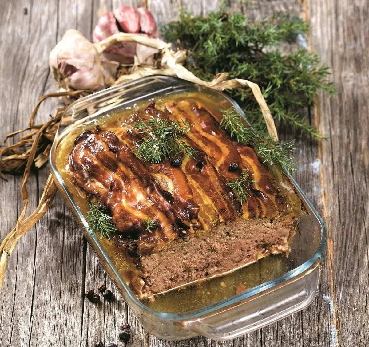 Pasztet z dzika i wieprzowiny: soczysty przepis krok po kroku