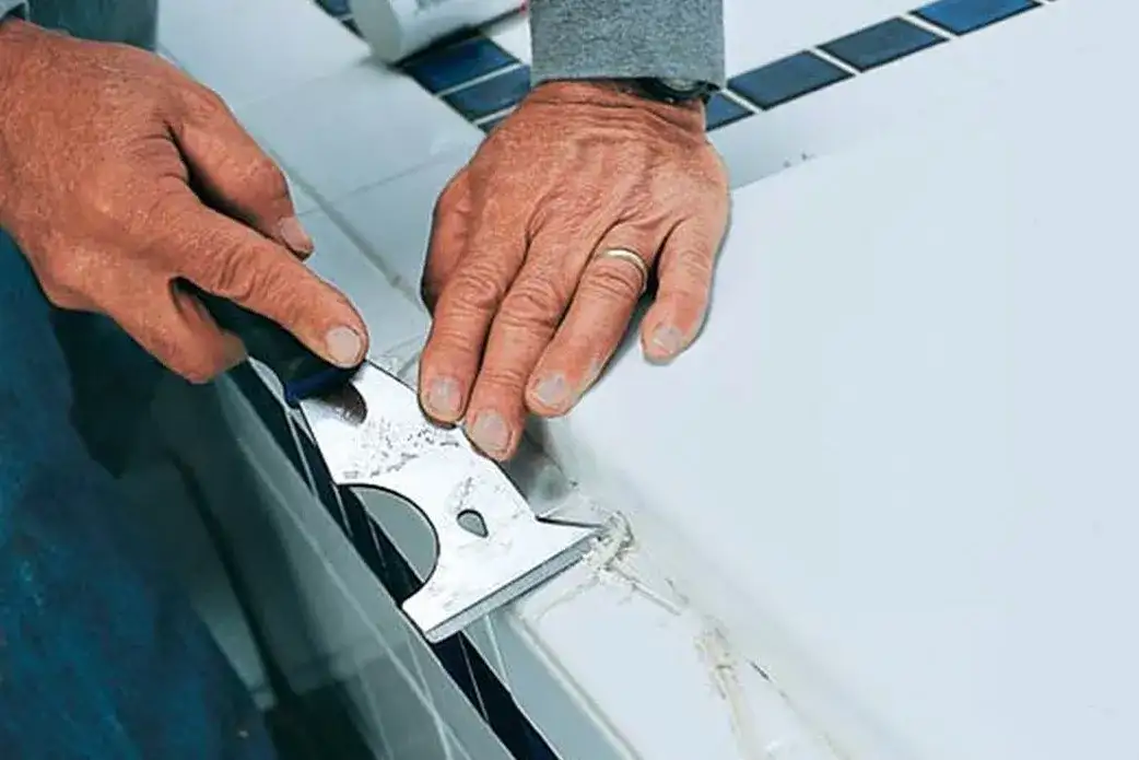 Skuteczne sposoby na to, czym zmywać silikon i uniknąć problemów