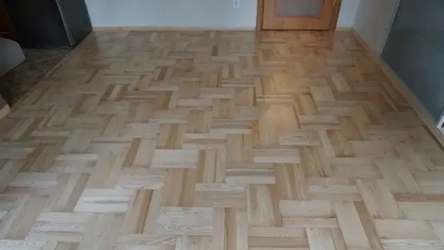 Jak odnowić stary parkiet - sprawdzone metody i praktyczne porady