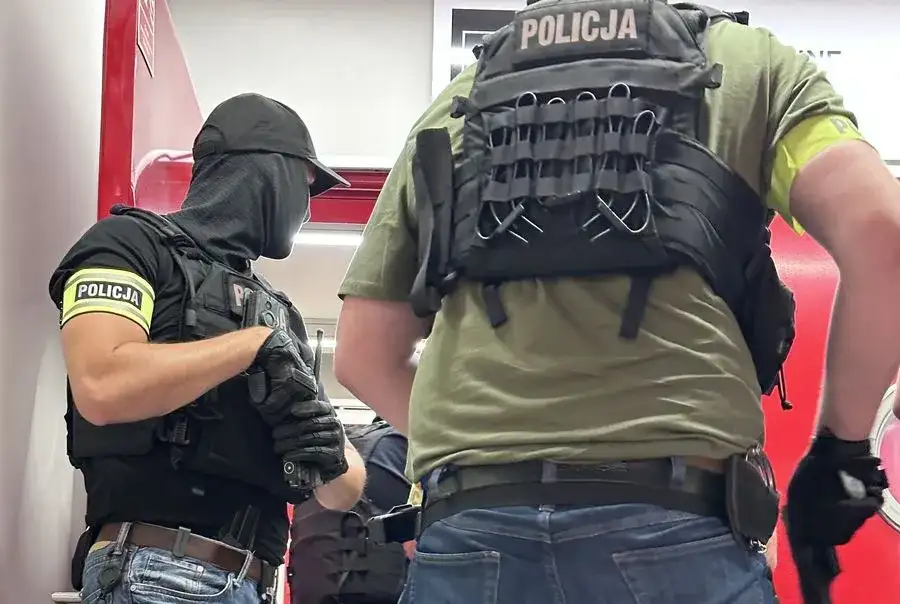 Czym się zajmuje policja kryminalna: poznaj zadania i strukturę wydziału