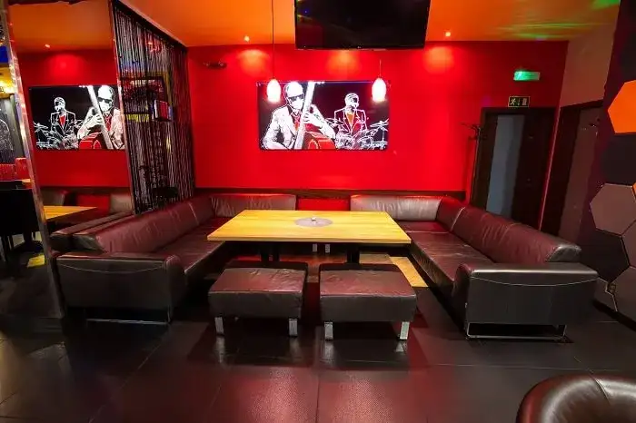 Gdzie zjeść w Kętrzynie? Odkryj najlepsze restauracje i smaki