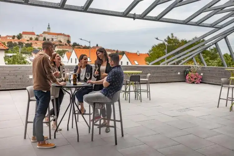 Mikulov gdzie zjeść: najlepsze miejsca na lokalne smaki i wina