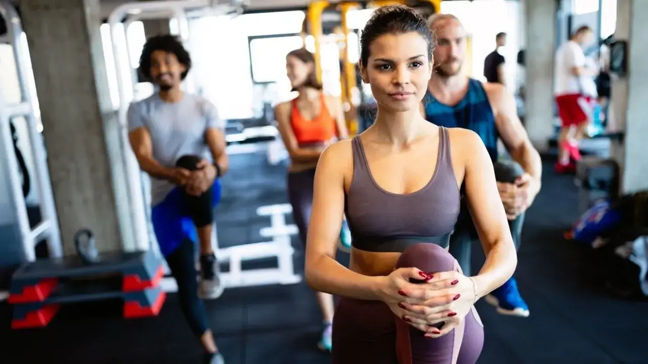 Jak zostać instruktorem fitness - kluczowe kroki i wymagania