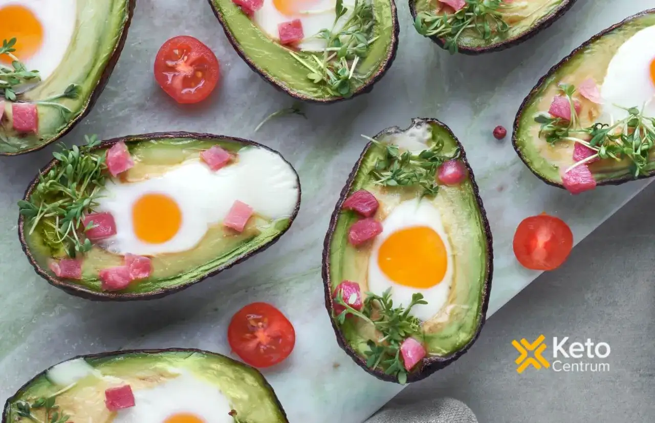 Keto przekąski: Szybkie pomysły, gotowce i unikaj pułapek!